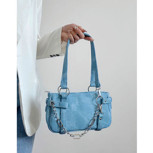 2023新款小众设计酷辣女孩高级感牛仔纹机车链条包单肩腋下手提包