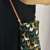 立体刺绣斜跨式 手机包2024女小众迷你手机袋高级感单肩小巧轻便夏