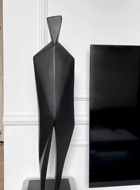 现代简约黑色抽象人物雕塑摆件样板房售楼处客厅装饰高级摆件轻奢