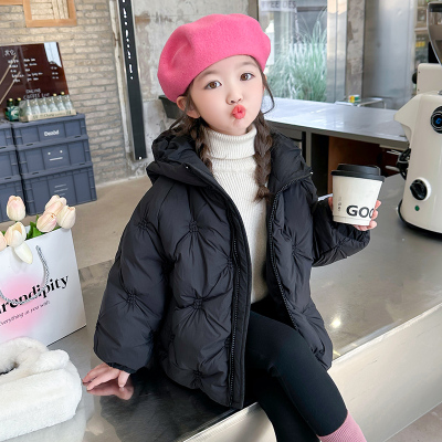 女童羽绒服外套冬季加厚2r023新款冬装小童黑色连帽加厚儿童羽绒