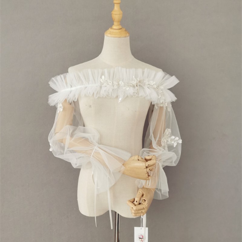 香槟色一字领荷叶边披肩抹胸婚纱吊带裙伴娘服配饰显瘦档大臂袖子