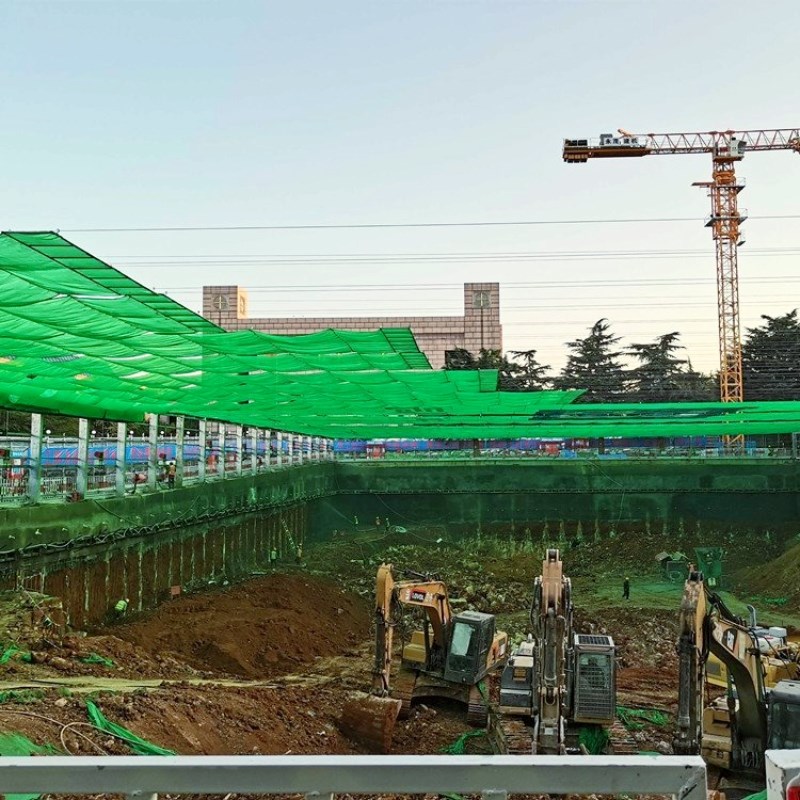 防尘天幕地铁建筑工地上基坑电动防尘抑尘遮阳天幕绿网盖土网施工