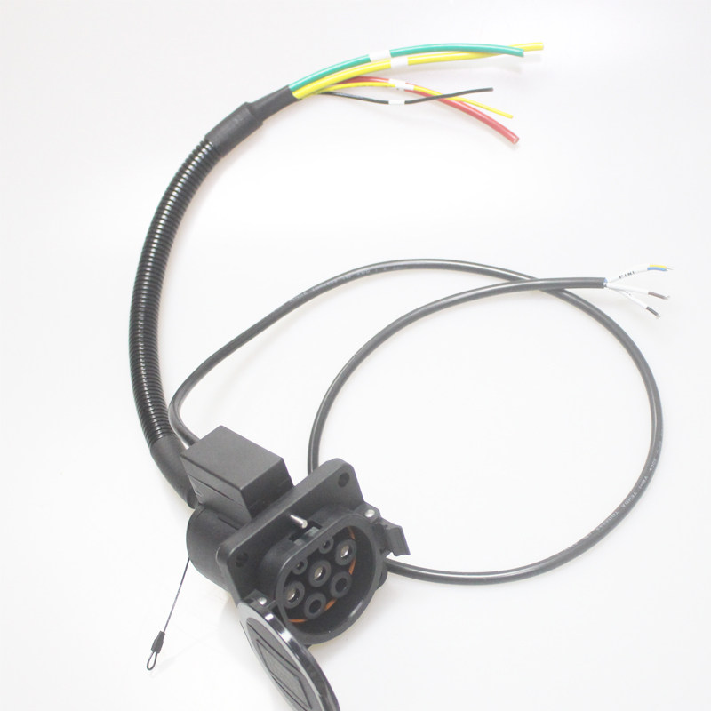 新能源电动汽车国标7七孔r220v16a32a交流充电插座带线车桩端