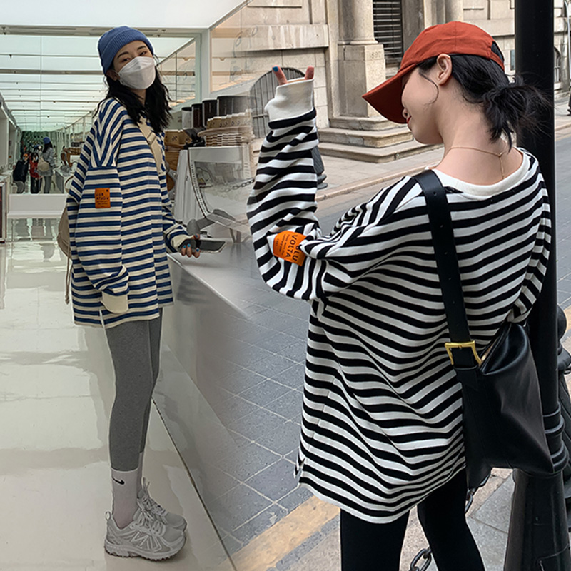 哺乳上衣秋冬装外出o时尚辣妈款宽松显瘦卫衣产后期喂奶衣潮服春