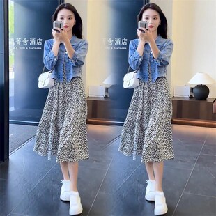 春夏季连衣裙套装女士欧货短款牛仔外套碎花连衣裙子过膝吊带长裙