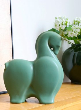 新中式创意中古风陶瓷马摆件客厅酒柜博古架酒店马到成功乔迁礼物