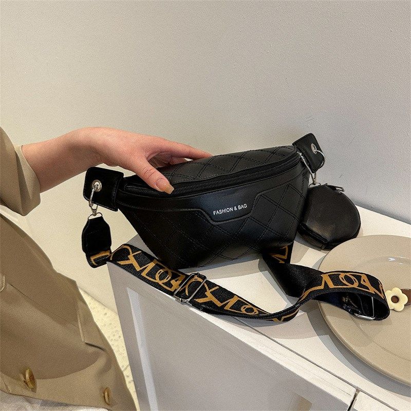 女士包包新款潮时尚百搭休闲简约胸包气质链条腰包斜挎包女包简约,箱包皮具/热销女包/男包,胸包,淘宝优惠券,粉丝福利购,淘宝优惠卷