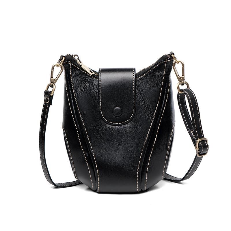 斜挎小包包女2025新款时尚百搭通勤手机小包女款高级感迷你单肩包