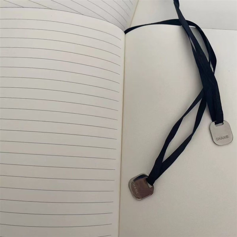 小香家笔记本半本横线空白页