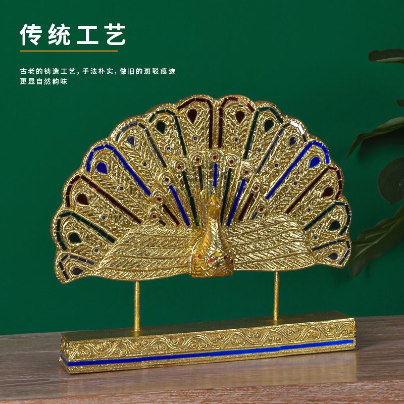 泰国孔雀开屏摆件东南亚装饰摆件玄关装饰品中式复古客厅桌面摆设
