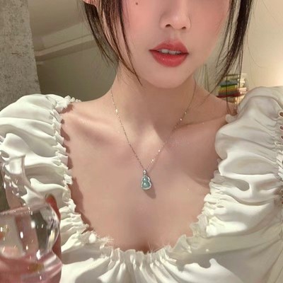 新中式玉葫芦项链配饰女国风锁x骨链轻奢小众高级感颈链古风choke