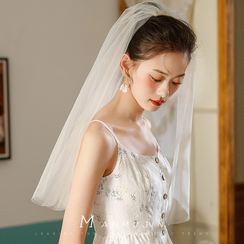 新品超仙简约浅香槟色头纱新娘轻婚纱礼服旅拍照领证头饰短款双层