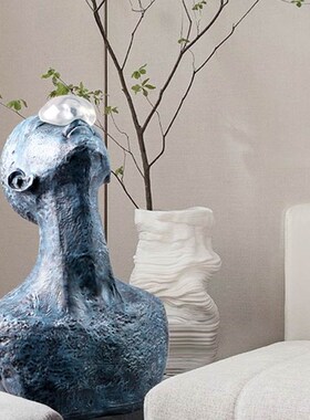 酒店大堂客厅摆设蓝色抽象人物雕塑丑萌大号落地摆件高级感小众