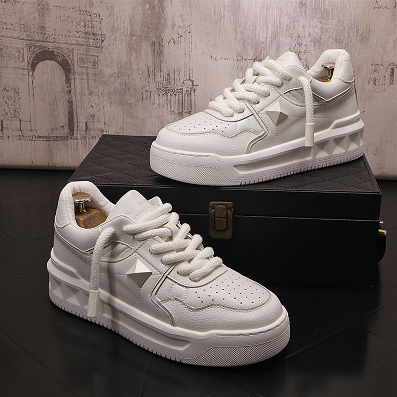 新品百搭板鞋青春韩版增高运动休闲鞋时尚小白鞋子潮流低帮男鞋子,流行男鞋,时尚休闲鞋,淘宝优惠券,粉丝福利购,淘宝优惠卷