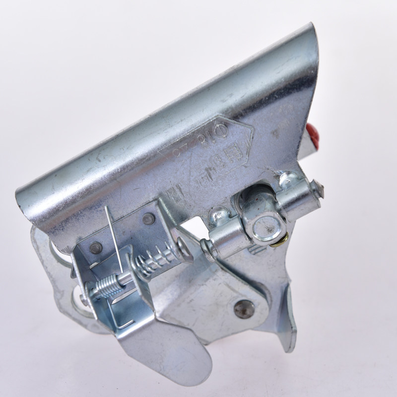 高空安全绳自锁器钢丝绳自锁扣户外攀岩锁绳器吊篮下吊防坠器卡扣