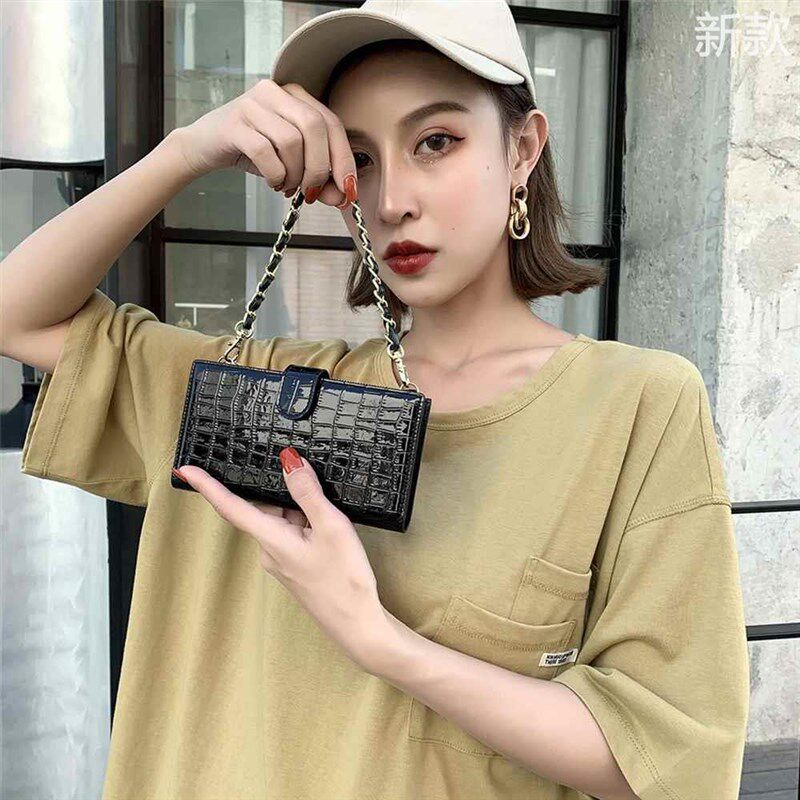 迷你小挎包时尚百搭装放挎手机女包斜包轻便挂脖手机袋子零新款