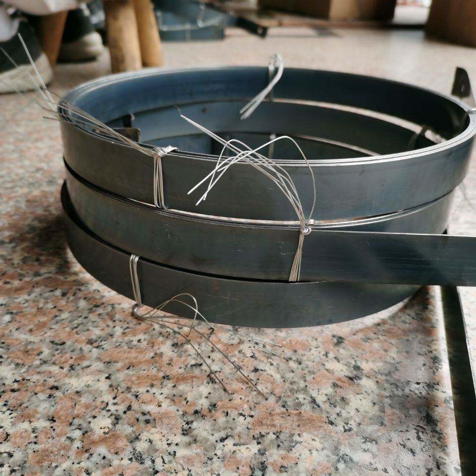 现货速发全新卷帘门弹簧 钢片 钢条长铁皮卷闸门弹簧片铁盘手动门