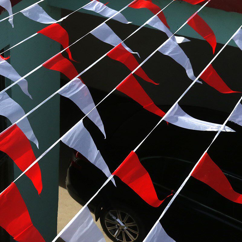 小彩旗户外加粗绳红白旗串旗小旗三角串旗彩旗施工警戒旗安全旗警