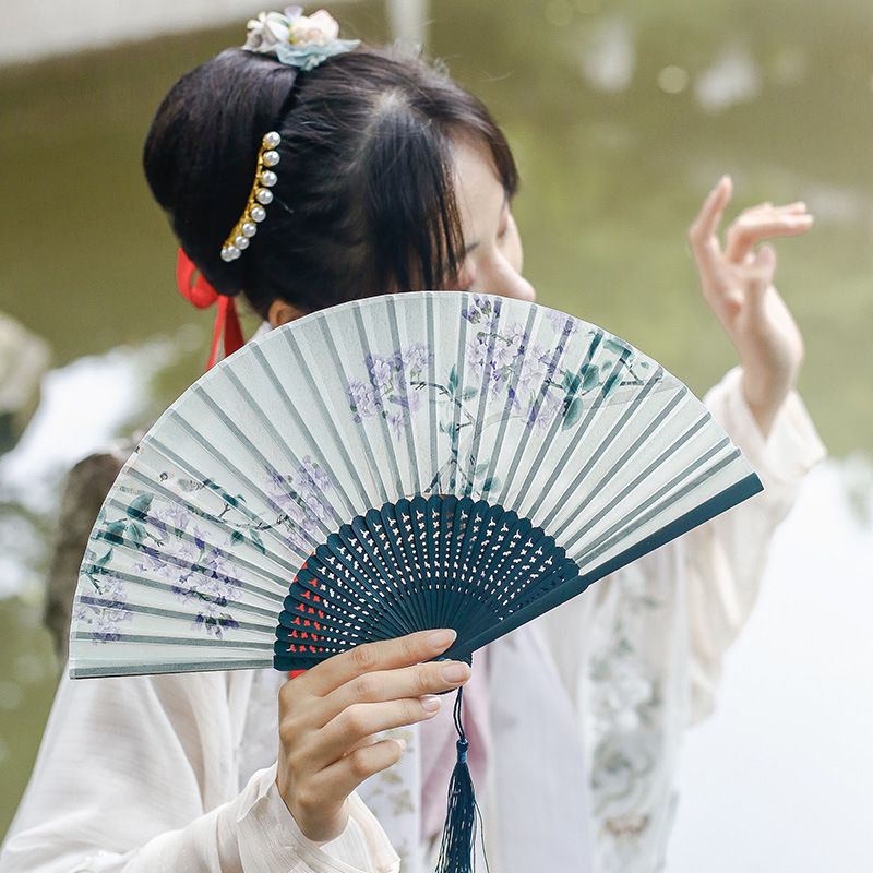 古风折扇复古扇子夏季中国风女式汉服随身便携折叠扇旗袍舞蹈小扇