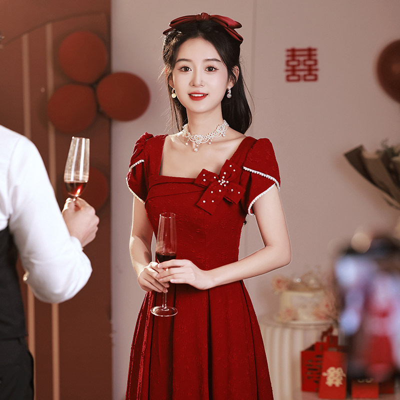 热销敬酒服新娘结婚平时可穿回门订婚连衣裙法式小个子酒红色礼服