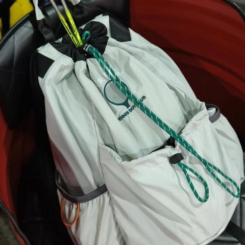 羽毛球包女款双肩包旅行爬山骑行背包羽毛球包男女网球包