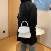 夏天小包包女2020新款 潮流行百搭斜挎链条包单肩小方包珍珠手提包