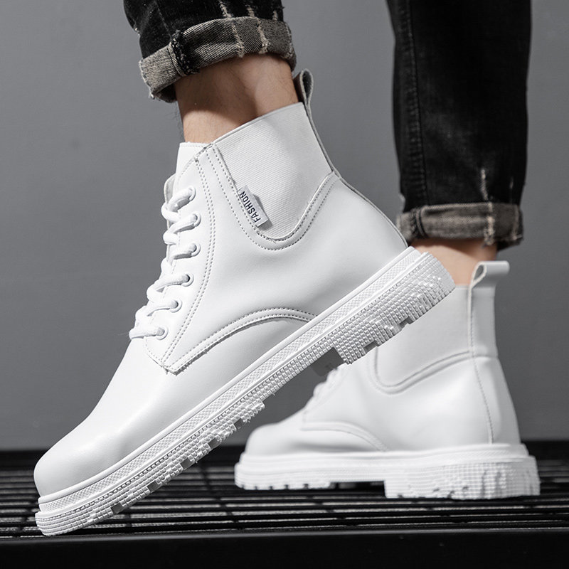 马丁靴男秋季透气黑色大码45户外工装风经典搭配男士靴子46高帮鞋,流行男鞋,马丁靴,淘宝优惠券,粉丝福利购,淘宝优惠卷