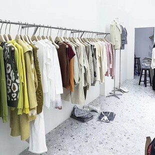 ft不锈钢服装 店衣服货架壁挂式 童装 挂衣架 店上墙展示架简y约女装