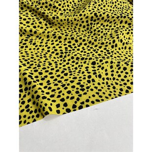 D45夏季黄底黑点裂纹绉雪纺布头 漂逸柔软垂坠不透连衣裙上衣面料