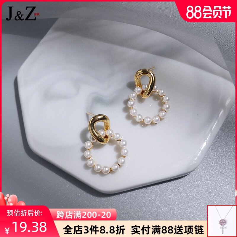 新品高级感珍珠耳钉女纯银针复古气质耳环2021年新款潮Z耳饰纯银