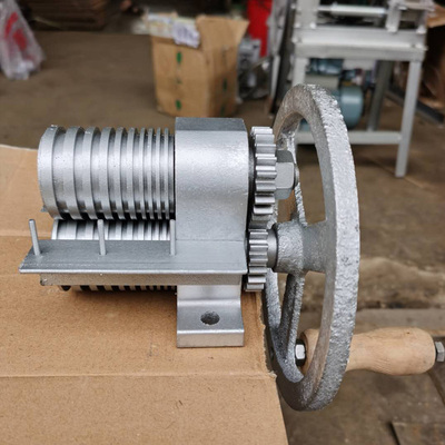 专业塑钢带开条机开料机切条机 竹片和包装带开丝机竹丝破篾拉丝