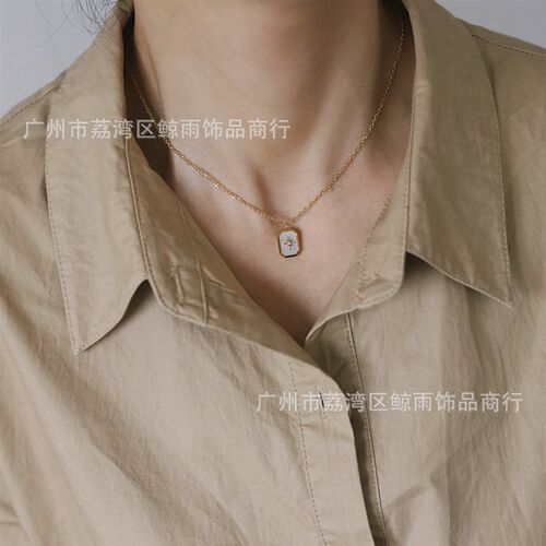 XL192 欧美法式几何白贝壳八芒星几何项链锁骨链 钛钢镀1Z8K金保