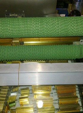 大功率线绕制动电阻 负载老化电阻 波纹电阻1000W100RJ