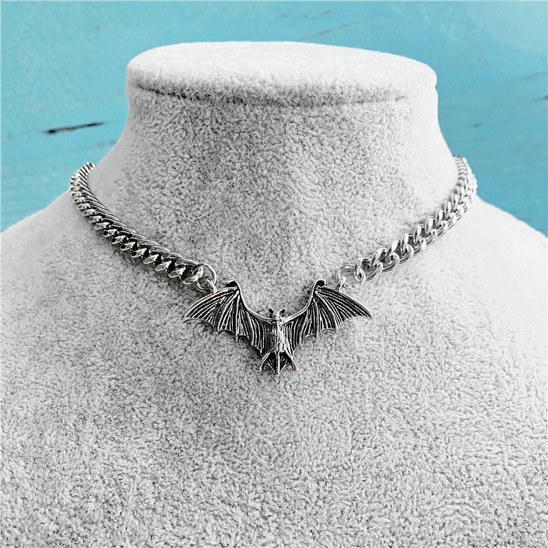 速发Fashion Vintage Punk Gothic Bat Chain Necklace for Women