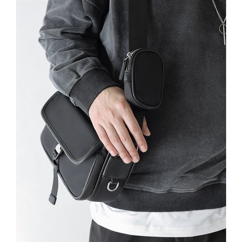 新款小众尼龙帆布单肩斜挎男包横款防水日系潮流百搭多功能手机包,箱包皮具/热销女包/男包,男士包袋,淘宝优惠券,粉丝福利购,淘宝优惠卷