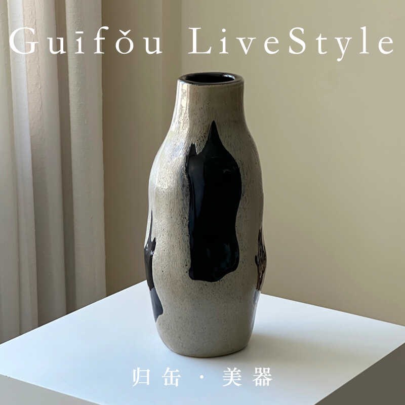 归缶侘寂风手工琉璃玻璃花瓶简约北欧居家装饰样板间客厅玄关摆件