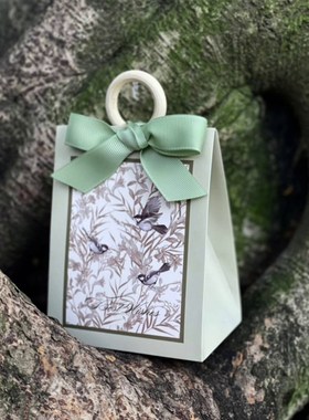 亚马逊跨境新款花鸟复古法式森系绿色香槟色酒红色质感i.ns喜糖盒