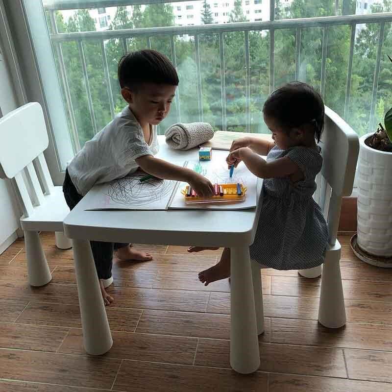 幼儿园儿童桌椅套装宝宝学习书桌加厚简约可升降多功能塑料方桌椅