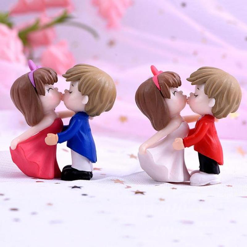 推荐1set Boy Girl Home Decor Sweety Lovers Couple Chair Figu