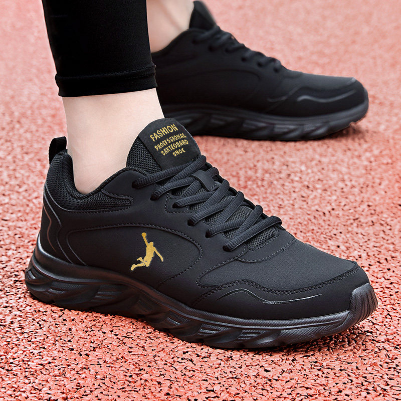 秋冬新款内增高男鞋革面防泼水跑步鞋减震加绒保暖运动鞋子旅游鞋