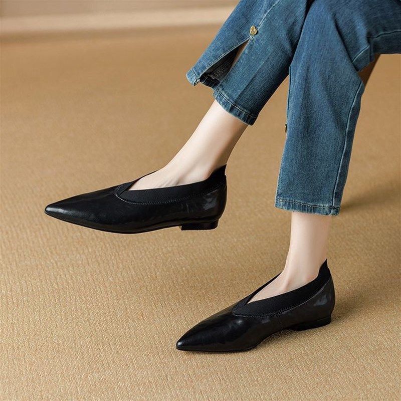 复古尖头弹力松紧V口奶奶鞋一脚蹬平底单鞋女小皮鞋豆豆鞋女鞋子,女鞋,穆勒鞋,淘宝优惠券,粉丝福利购,淘宝优惠卷