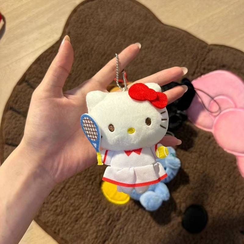 网球kitty公仔挂n件 黑皮钥匙扣玩偶书包毛绒公仔kt猫羽毛球包挂