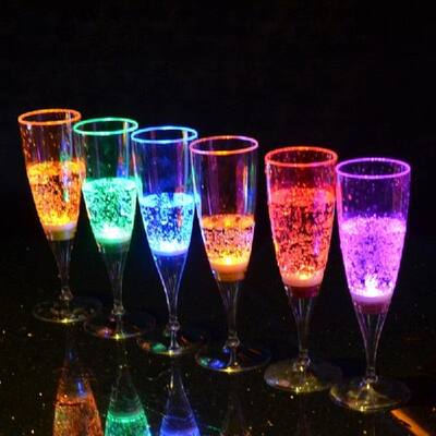 推荐6pcs LED Light Glasses Champagne Flutes Cocktail Flashin