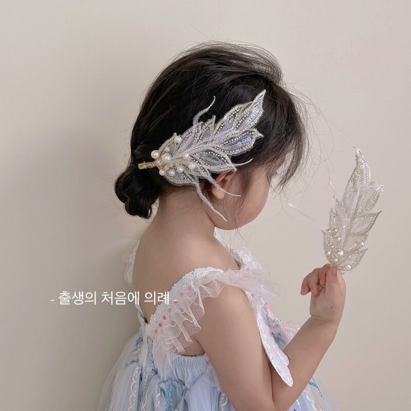 羽毛表演头饰女孩发卡儿童发饰珍珠公主夹子花童走U秀配饰女童发