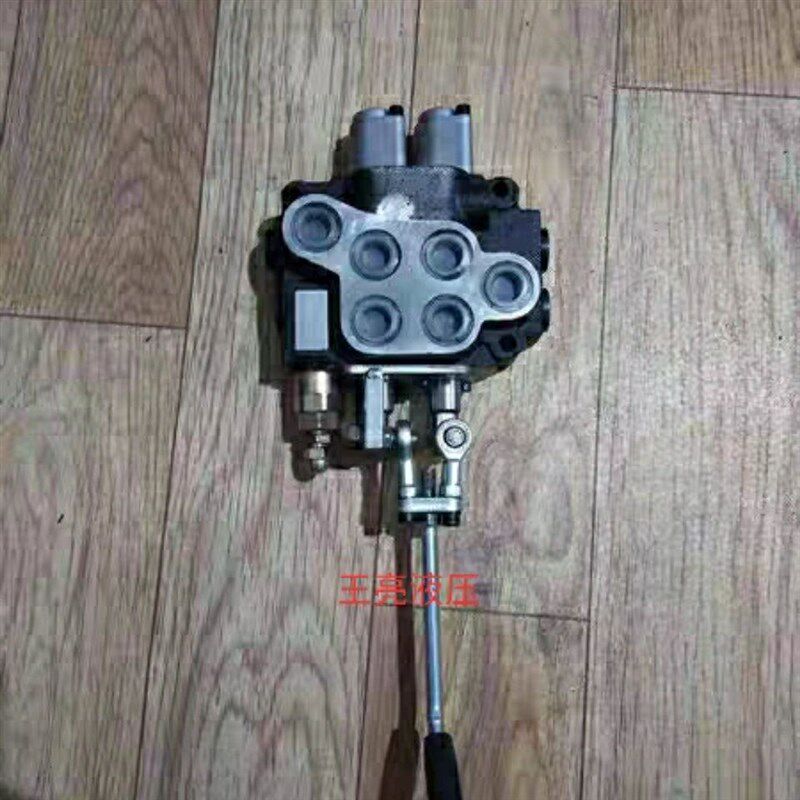 液压多路换向阀lzt12分配器1控2叉车改装铲车分配器
