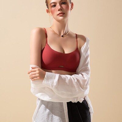 抹胸式小胸聚拢内衣女红色本命年新婚结婚文胸无钢圈2024新款胸罩