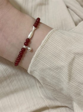 仿红色玛瑙手串女款2024年新款轻奢小众精致锦鲤鱼手链手饰高级感