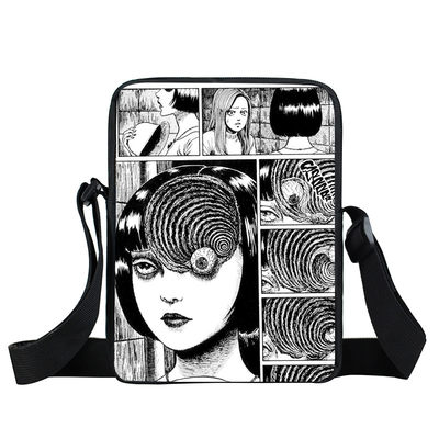 速发Japanese Horror Manga Messenger Bag Women Handbags Ladie