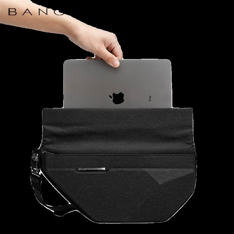 新款硬壳抗压单肩斜挎包男士可扩容7.9寸防水胸包休闲机能风男包,箱包皮具/热销女包/男包,男士包袋,淘宝优惠券,粉丝福利购,淘宝优惠卷