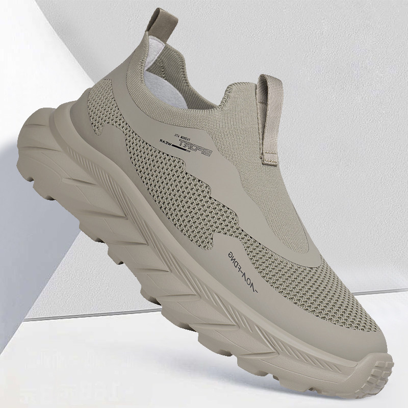 男鞋春季新款透气防臭飞织网面一脚蹬软底增高男士休闲运动鞋子潮